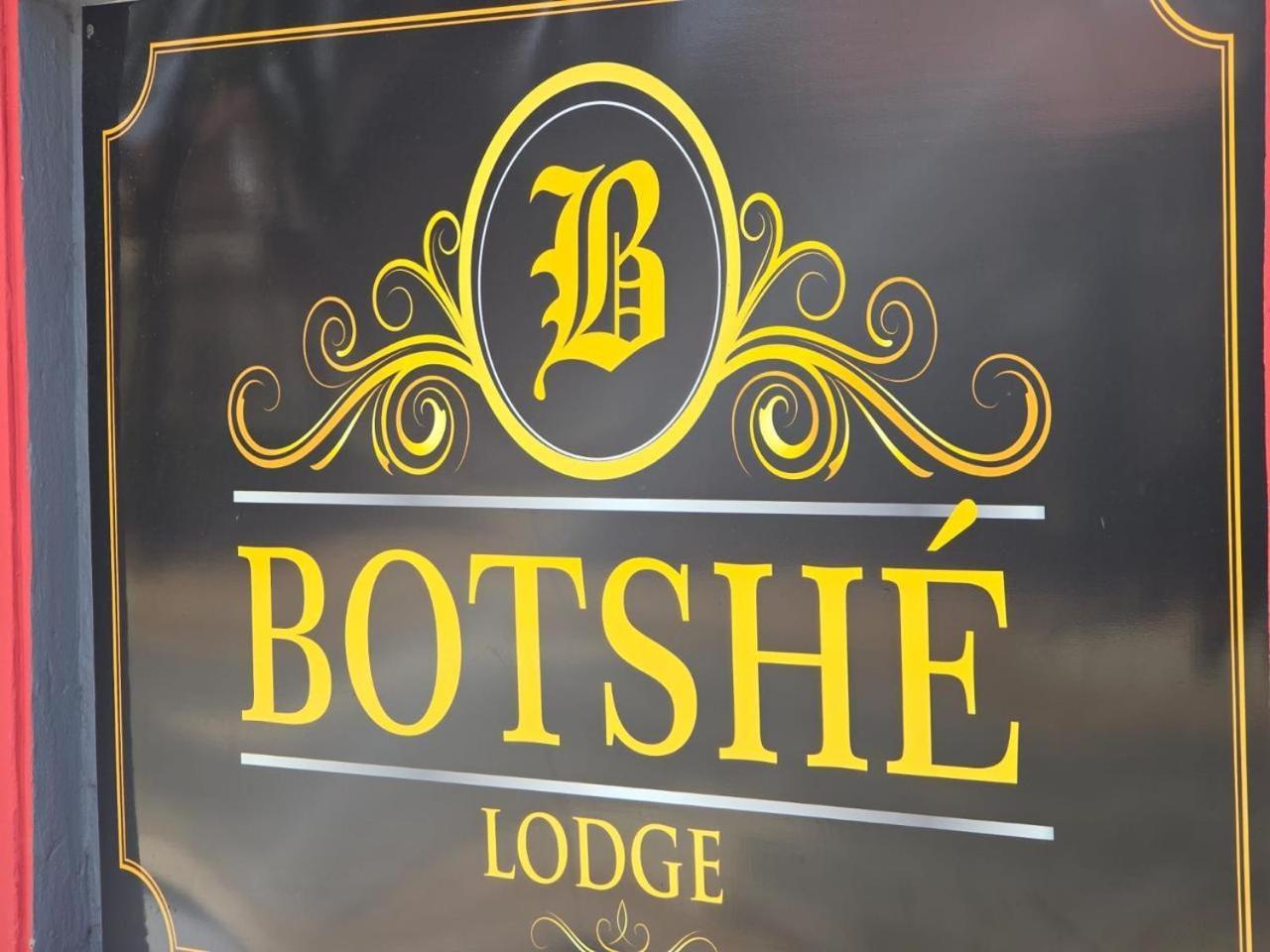 Botshe Lodge In Vanderbiljpark Vanderbijlpark Exterior photo